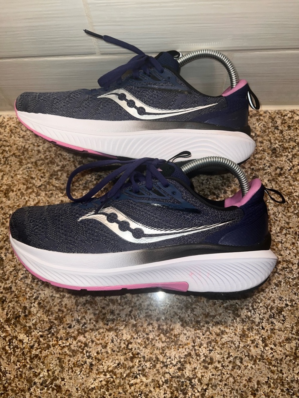 Saucony Women's Navy and Pink Cushioned Running Sneakers